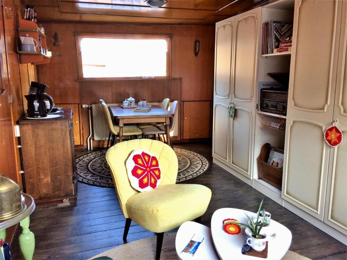 B&B Woonschip Robbedoes 阿默斯福特 外观 照片